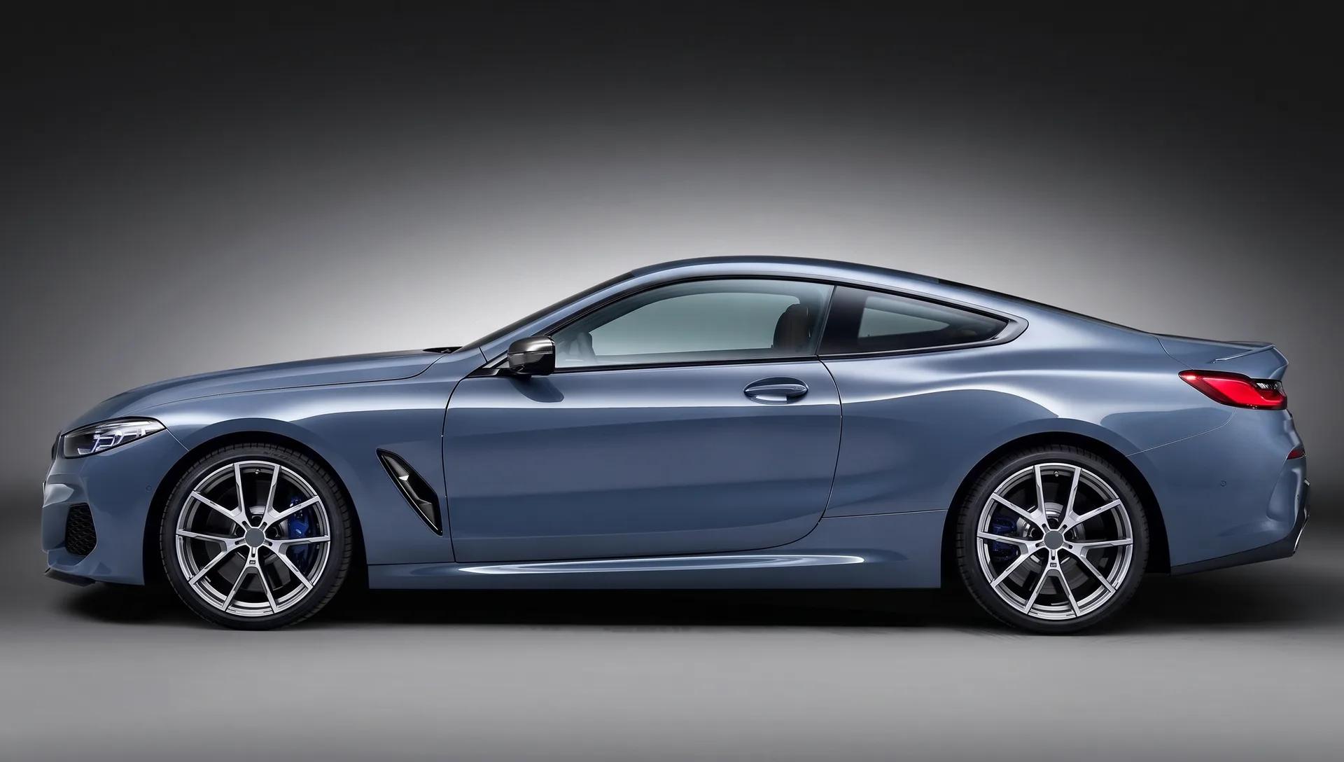BMW 8 серии на заводских дисках